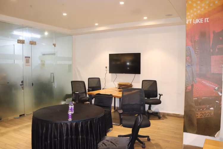 MG Showroom Office Area