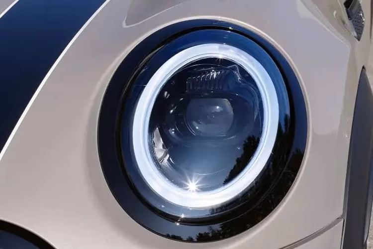Mini Cooper 3 Door Headlight Mini Cooper 3 Door Headlight