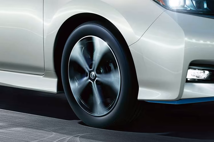 Nissan Leaf Wheel Nissan Leaf Wheel