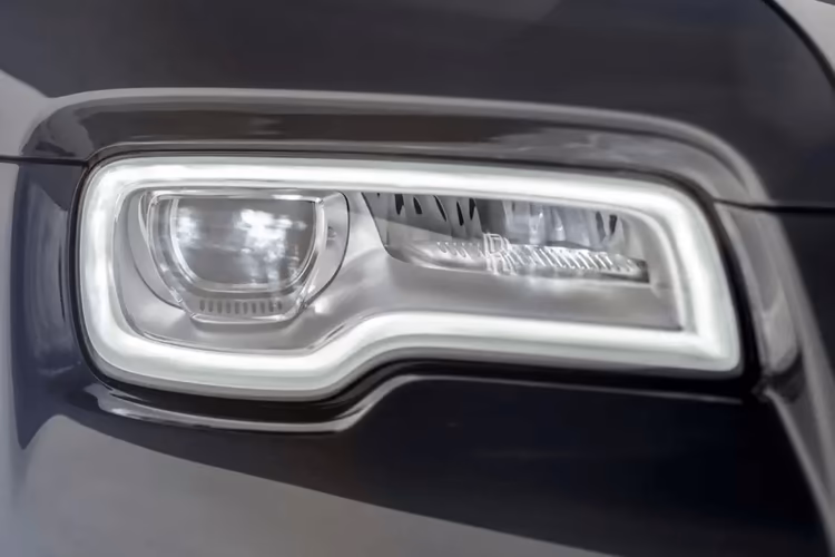 Rolls-Royce Wraith Headlight Rolls-Royce Wraith Headlight