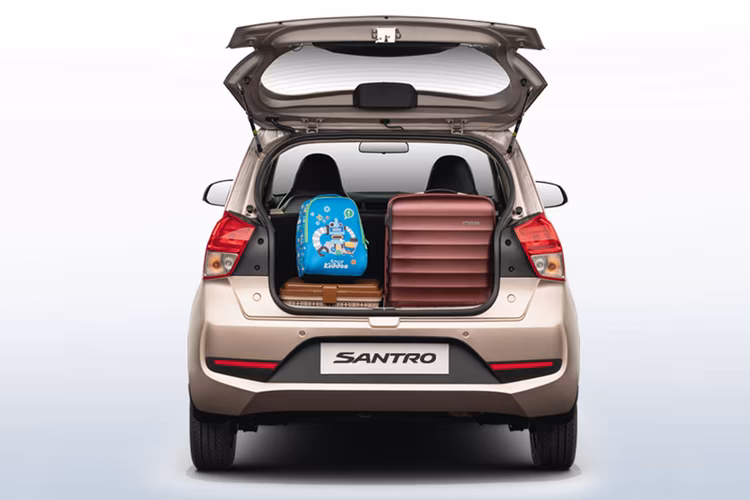 Hyundai Santro Boot Space (Open) Hyundai Santro Boot Space (Open)