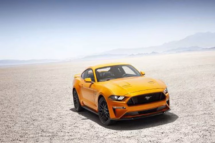 Ford Mustang 2022 Right Side Front View Ford Mustang 2022 Right Side Front View