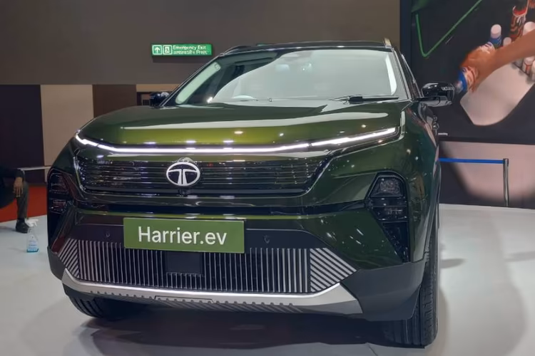 Tata Harrier EV Front View Tata Harrier EV Front View