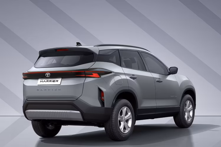 Tata Harrier Facelift Right Side Rear View