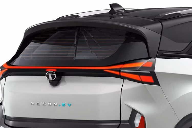 Tata Nexon EV Tail light Tata Nexon EV Tail light