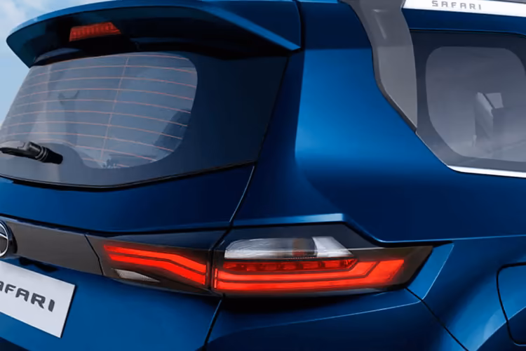 Tata Safari Tail Light