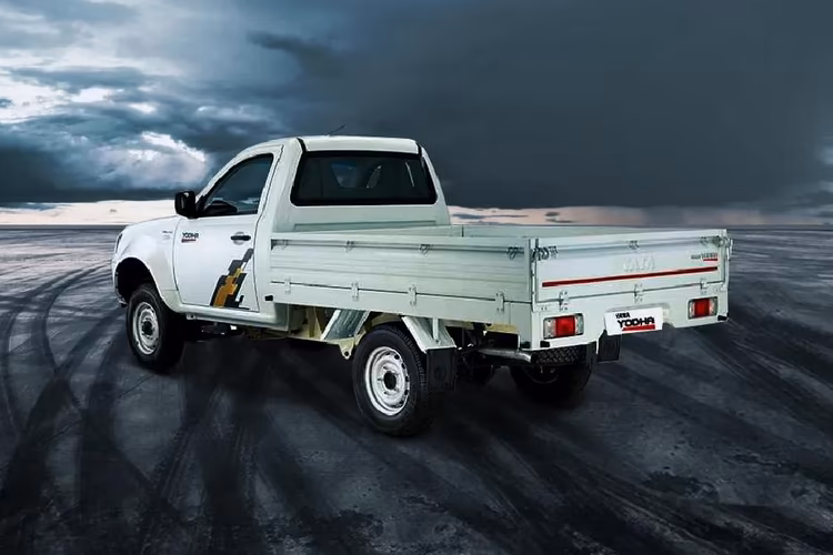 Tata Yodha pickup Left Side View Tata Yodha pickup Left Side View