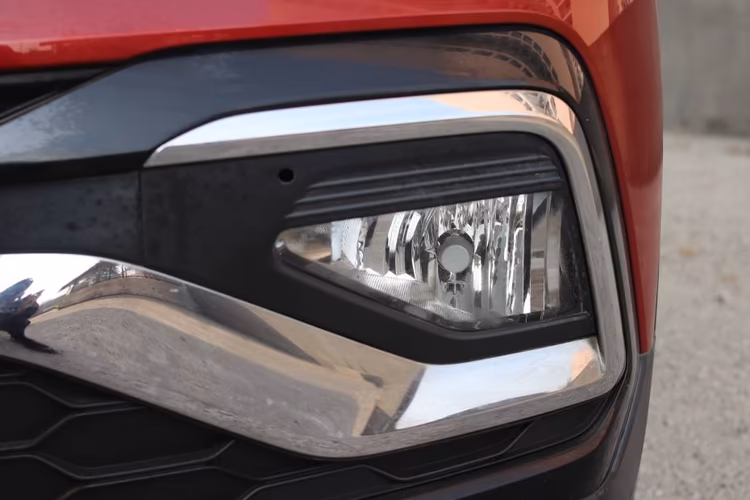 Volkswagen Taigun Front Fog Lamp Volkswagen Taigun Front Fog Lamp
