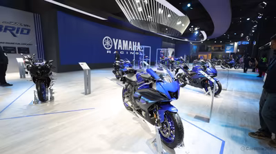 1737096346-bharat mobility expo 2025 yamaha r7 launch blue upcoming bikes india new launch.jpg