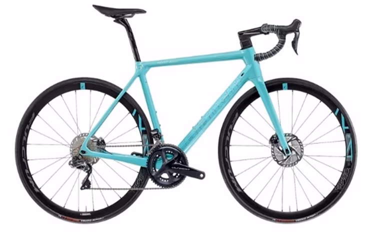 बियांकी Specialissima Dura Ace Di2 11SP (2021) बियांकी Specialissima Dura Ace Di2 11SP (2021)
