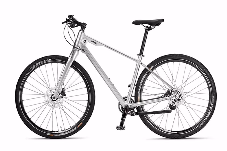 बीएमडब्ल्यू Cruise Bike 4th Generation (Glossy Silver) बीएमडब्ल्यू Cruise Bike 4th Generation (Glossy Silver)