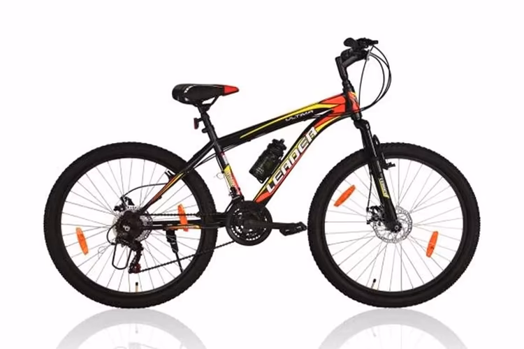 Leader Ultima 26T Multispeed Gear Cycle with Front Suspension and#038; Dual Disc Brake Leader Ultima 26T Multispeed Gear Cycle with Front Suspension and#038; Dual Disc Brake