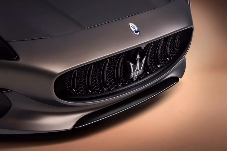 Maserati GranTurismo Grille