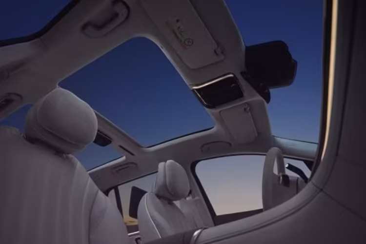 Mercedes Benz EQS SUV Sunroof Mercedes Benz EQS SUV Sunroof