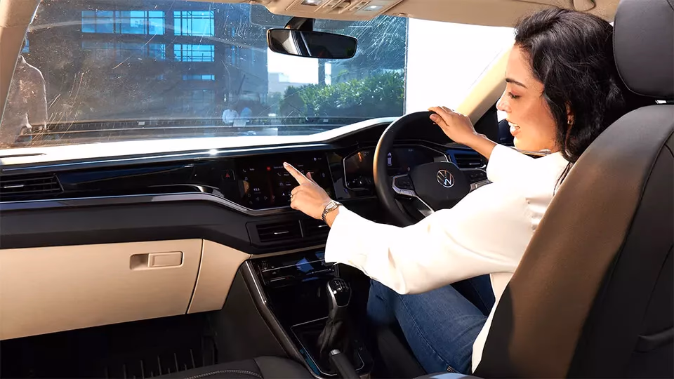 Finer details like premium décor inserts give the dashboard a touch of class