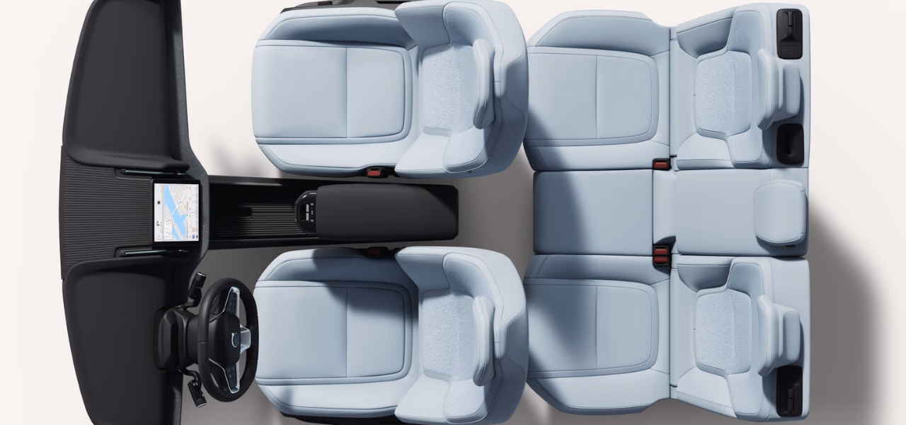 Volvo EX30 Interior - The car's chassis is meticulously tuned for agile driving.
