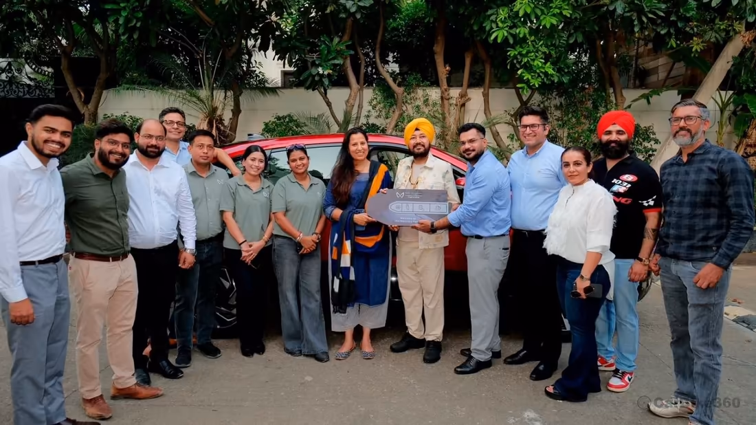 Daler Mehndi brings home the all-new Mahindra XEV 9e electric SUV Audio