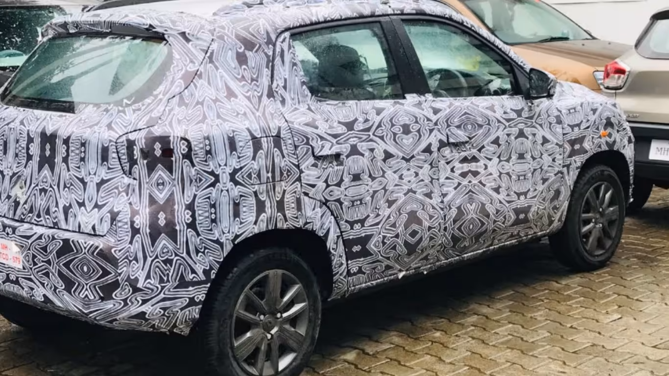 Renault Kwid Facelift Spied