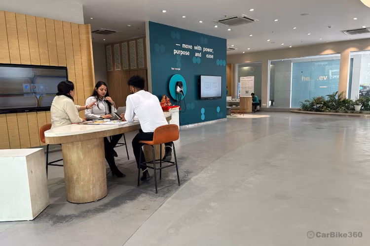 Arya Motors - Sector 47 Consultation Desk Arya Motors - Sector 47 Consultation Desk