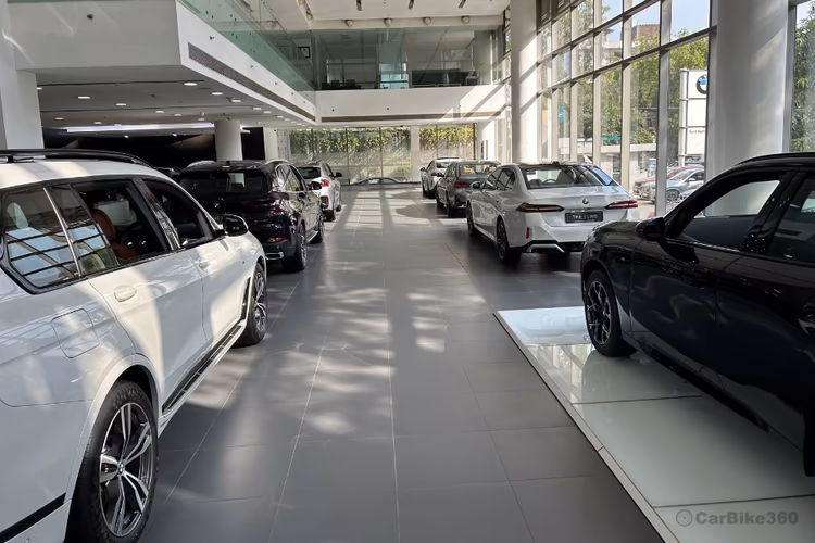 Bird Automotive Showroom Sector 16, Gurugram Model Gallery View Bird Automotive Showroom Sector 16, Gurugram Model Gallery View