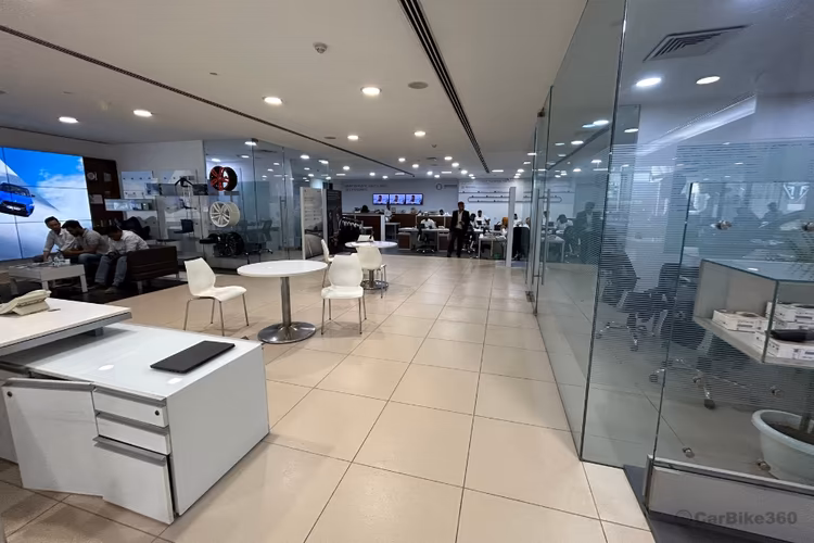 BMW Bird Automotive Showroom Sector 16, Gurugram Interior View BMW Bird Automotive Showroom Sector 16, Gurugram Interior View