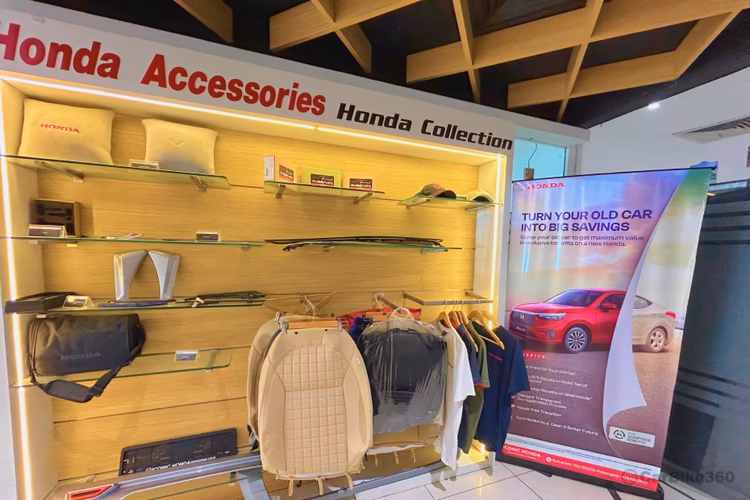 Iconic Honda Sector 14 Gurugram Showroom Honda Accessories collection area view
