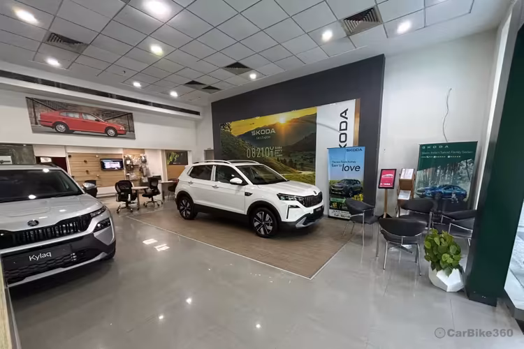Jai Auto Vehicles Pvt Ltd Bestech Business Tower Sohna Road Gurugram Interior Entry Foyer Jai Auto Vehicles Pvt Ltd Bestech Business Tower Sohna Road Gurugram Interior Entry Foyer