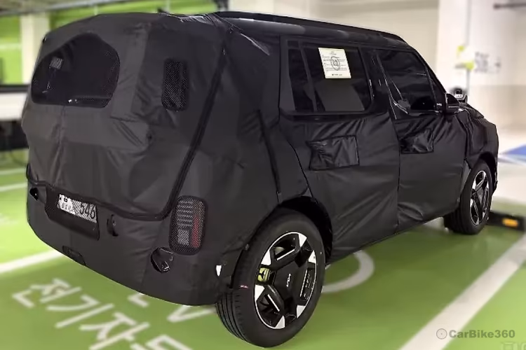 Kia Syros EV SUV Exterior Right Rear side view with Rear Bumper Kia Syros EV SUV Exterior Right Rear side view with Rear Bumper