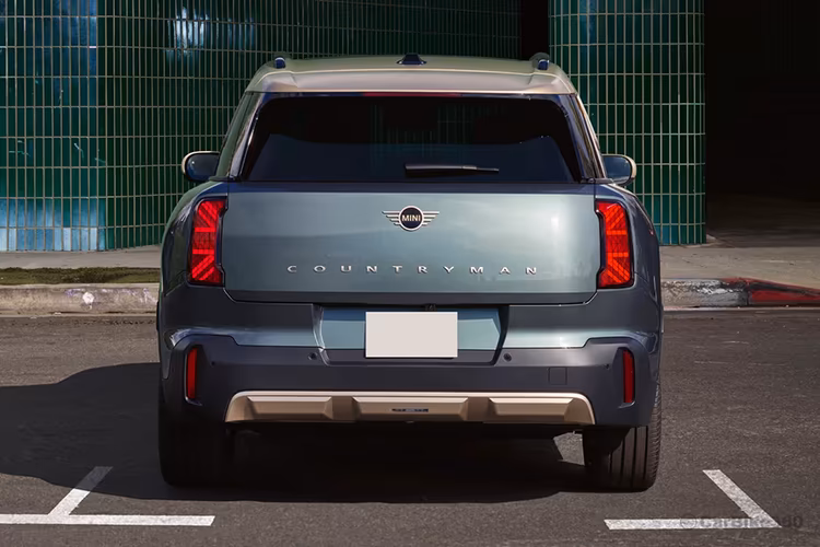 Mini Countryman C direct tail tailgate
