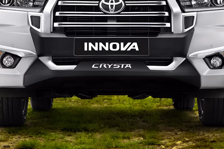 Toyota Innova Crysta lower skid plate guard