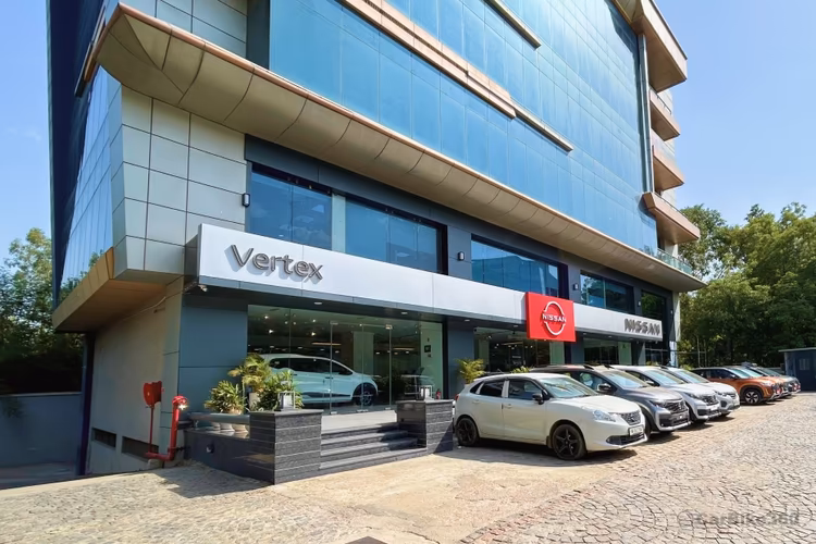 Vertex Nissan Showroom Exterior View Vertex Nissan Showroom Exterior View