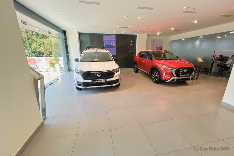 Vertex Nissan Showroom Interior Model View Area Vertex Nissan Showroom Interior Model View Area