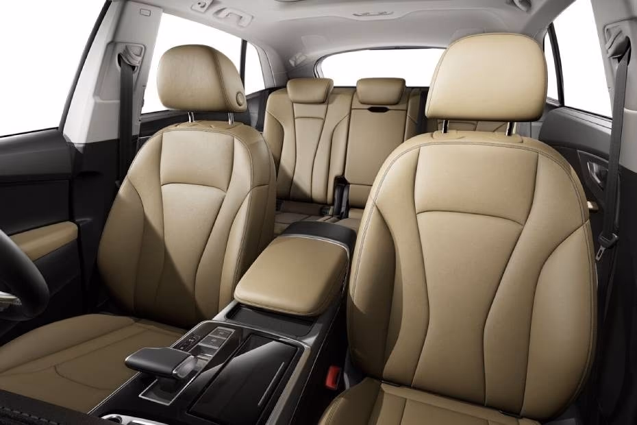 Audi Q8 Seat View Audi Q8 Seat View