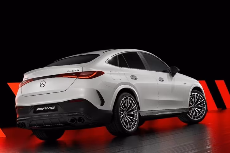 Mercedes Benz AMG GLC43 Coupe Rear View Mercedes Benz AMG GLC43 Coupe Rear View