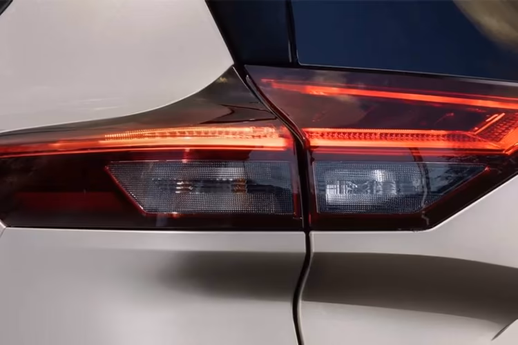 Nissan X-Trail Taillamp