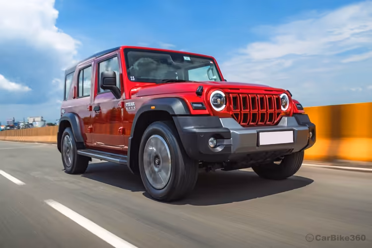 Mahindra Thar Roxx Right Front Three Quarter Mahindra Thar Roxx Right Front Three Quarter