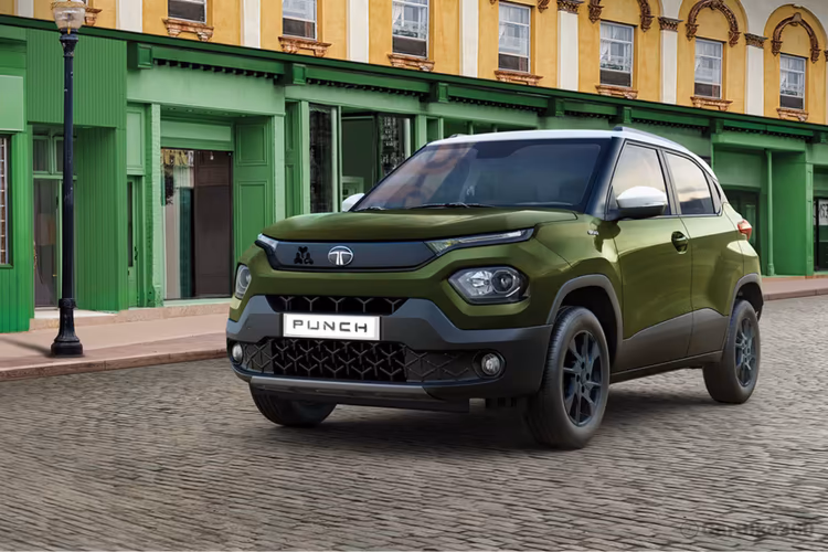 Tata Punch Left Front Three Quarter Tata Punch Left Front Three Quarter