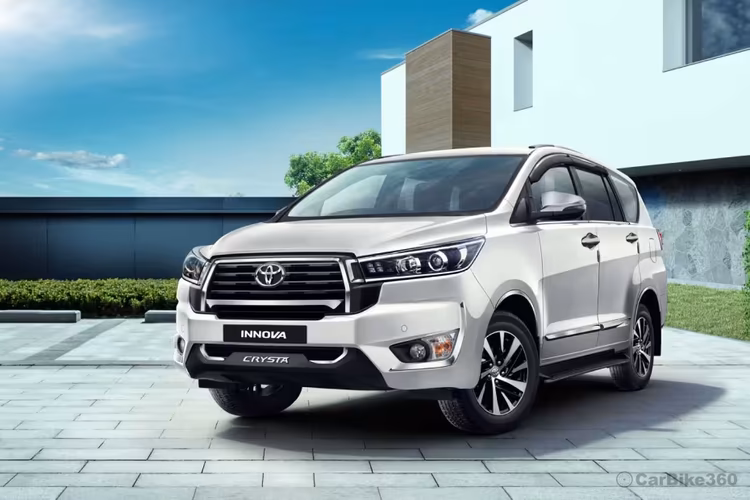 Innova Crysta [2023-2026]
