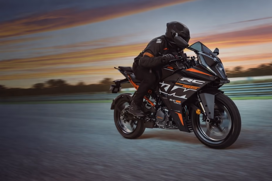 KTM RC 160 Launched in India at Rs 1.85 Lakh: Check Details Here Audio