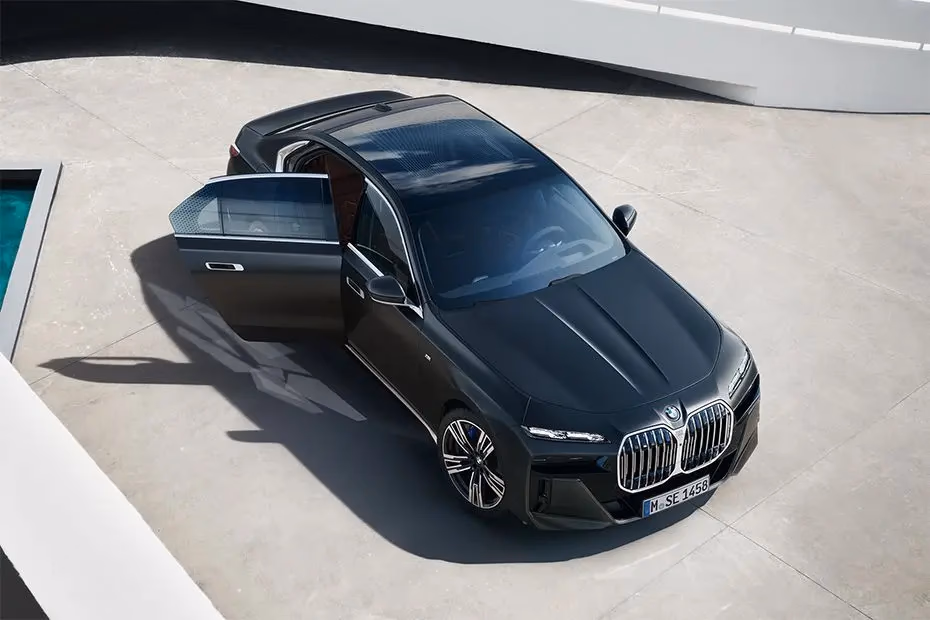 BMW 7-Series exterior BMW 7-Series exterior