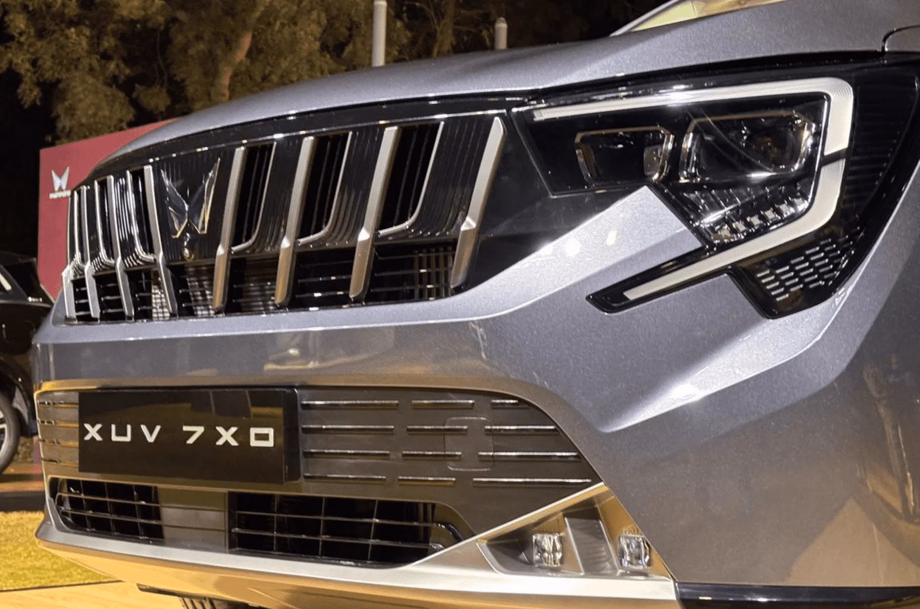Mahindra XUV 7XO Headlamps