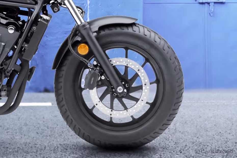 Honda rebel 500 Front Tyre Honda rebel 500 Front Tyre