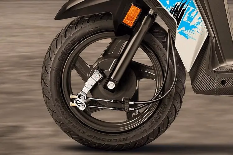 Honda Dio 125 Front Wheel Honda Dio 125 Front Wheel