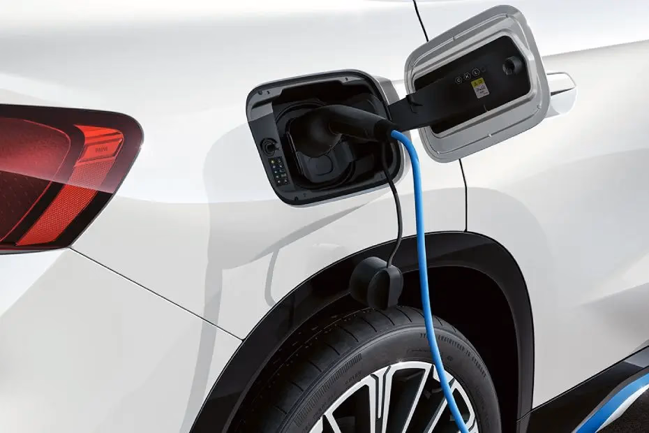 BMW iX1 Charging Point BMW iX1 Charging Point