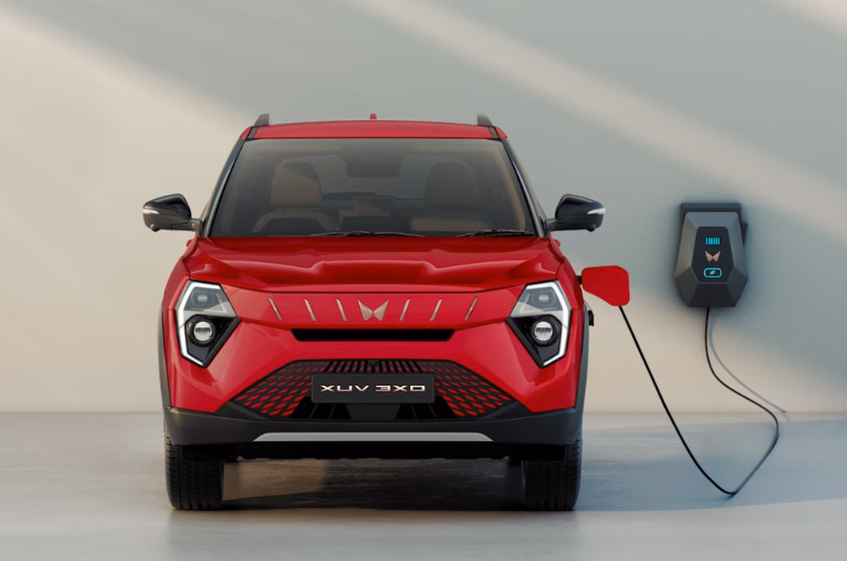 Mahindra XUV 3XO EV Charging Mahindra XUV 3XO EV Charging