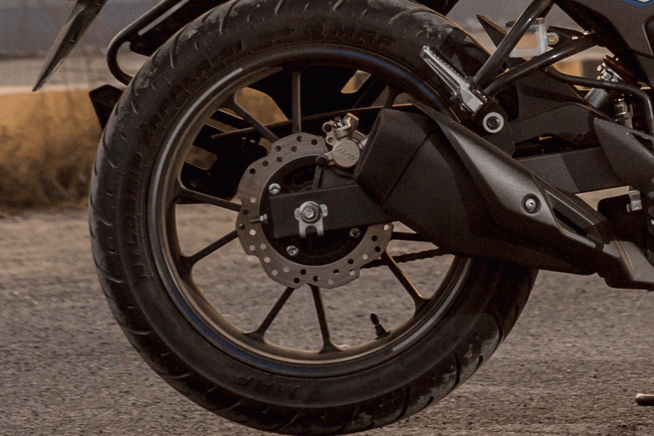 Honda Hornet 2.0 Rear Tyre Honda Hornet 2.0 Rear Tyre