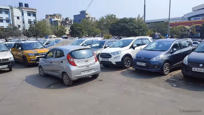 Delhi Parking Charges Doubled: New GRAP 3 & 4 Rules Under CM Rekha Gupta Explained