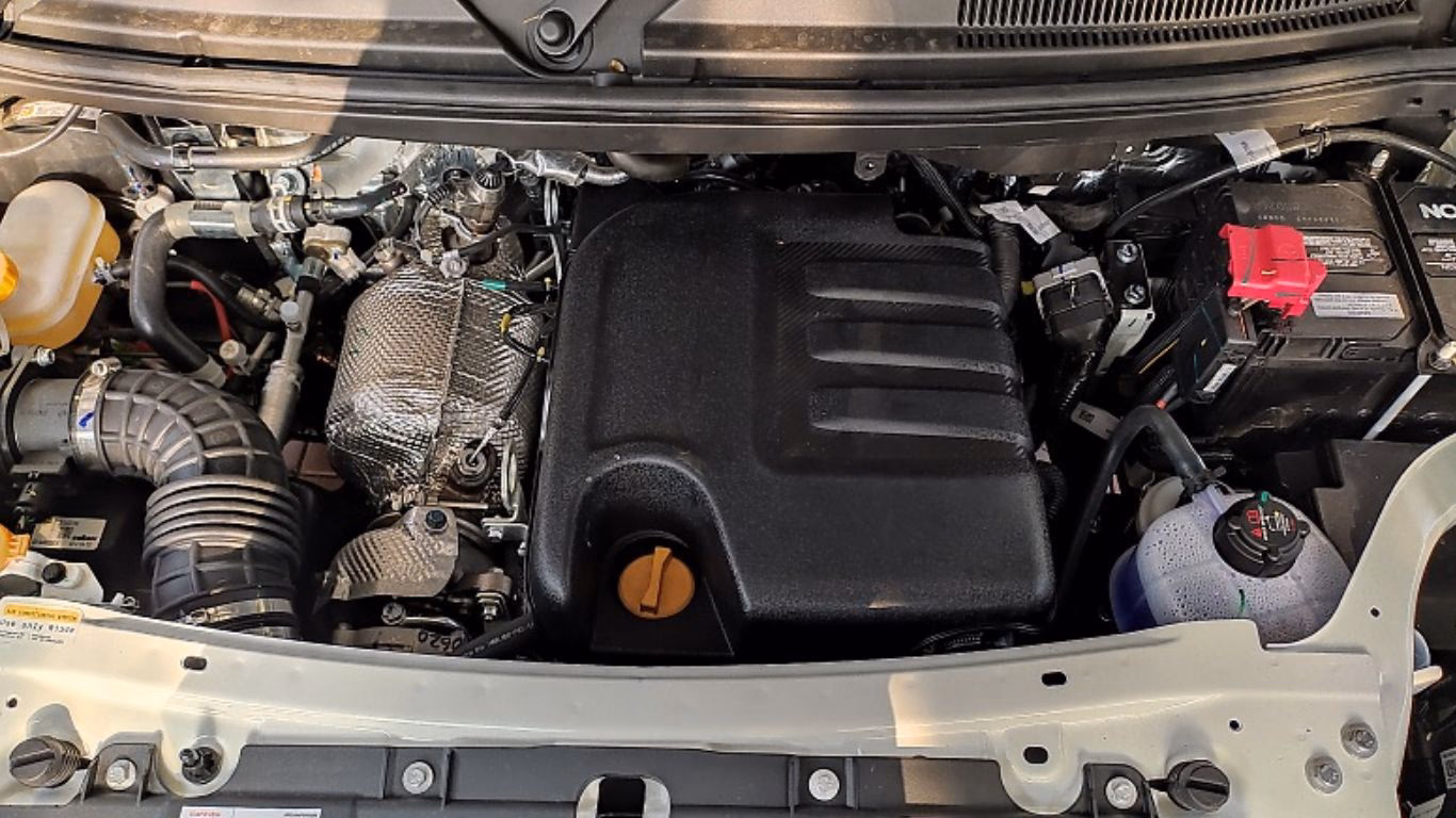 Bolero Neo 1.5-litre mHawk 100 Turbo-Diesel Engine