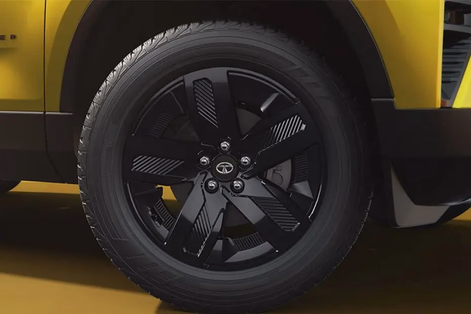 Harrier Alloy wheel