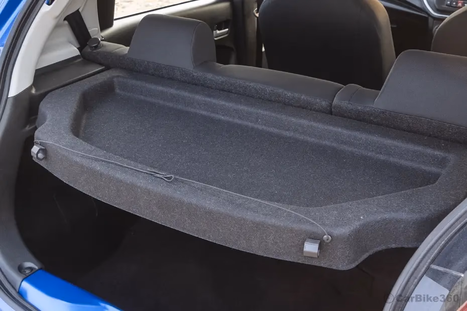 Celerio Bootspace with Parcel Tray